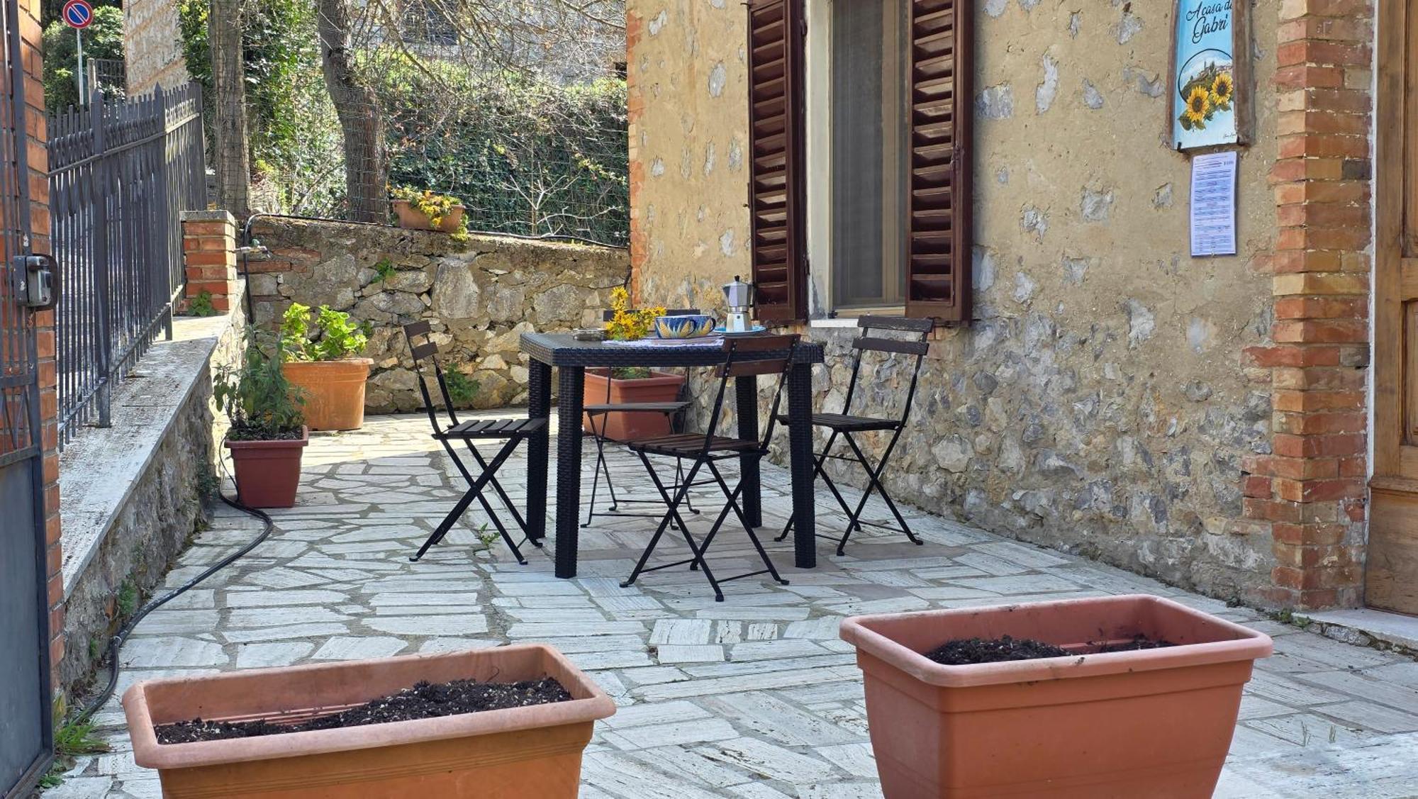 MontefollonicoA Casa Di Gabri别墅 外观 照片
