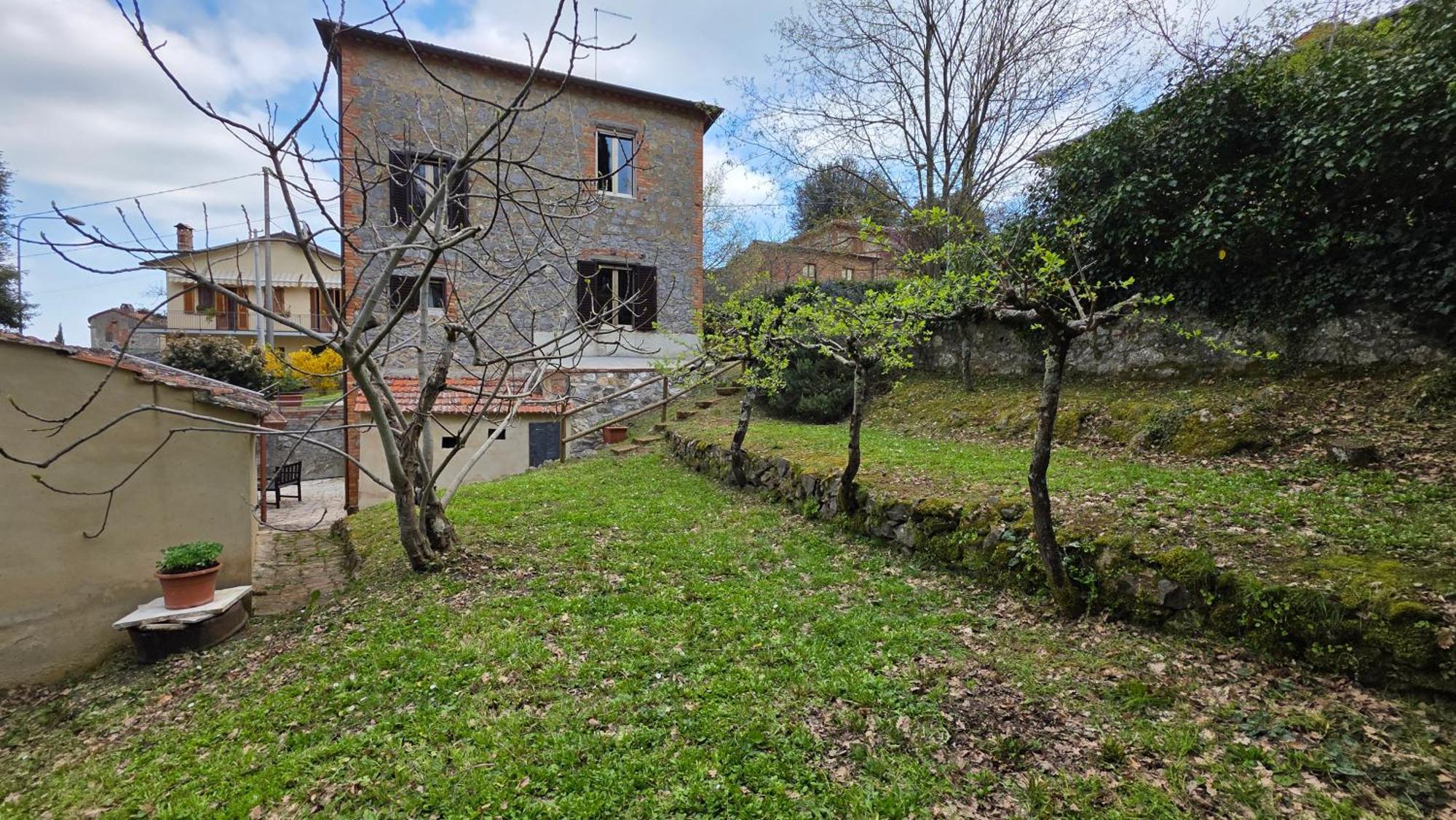MontefollonicoA Casa Di Gabri别墅 外观 照片