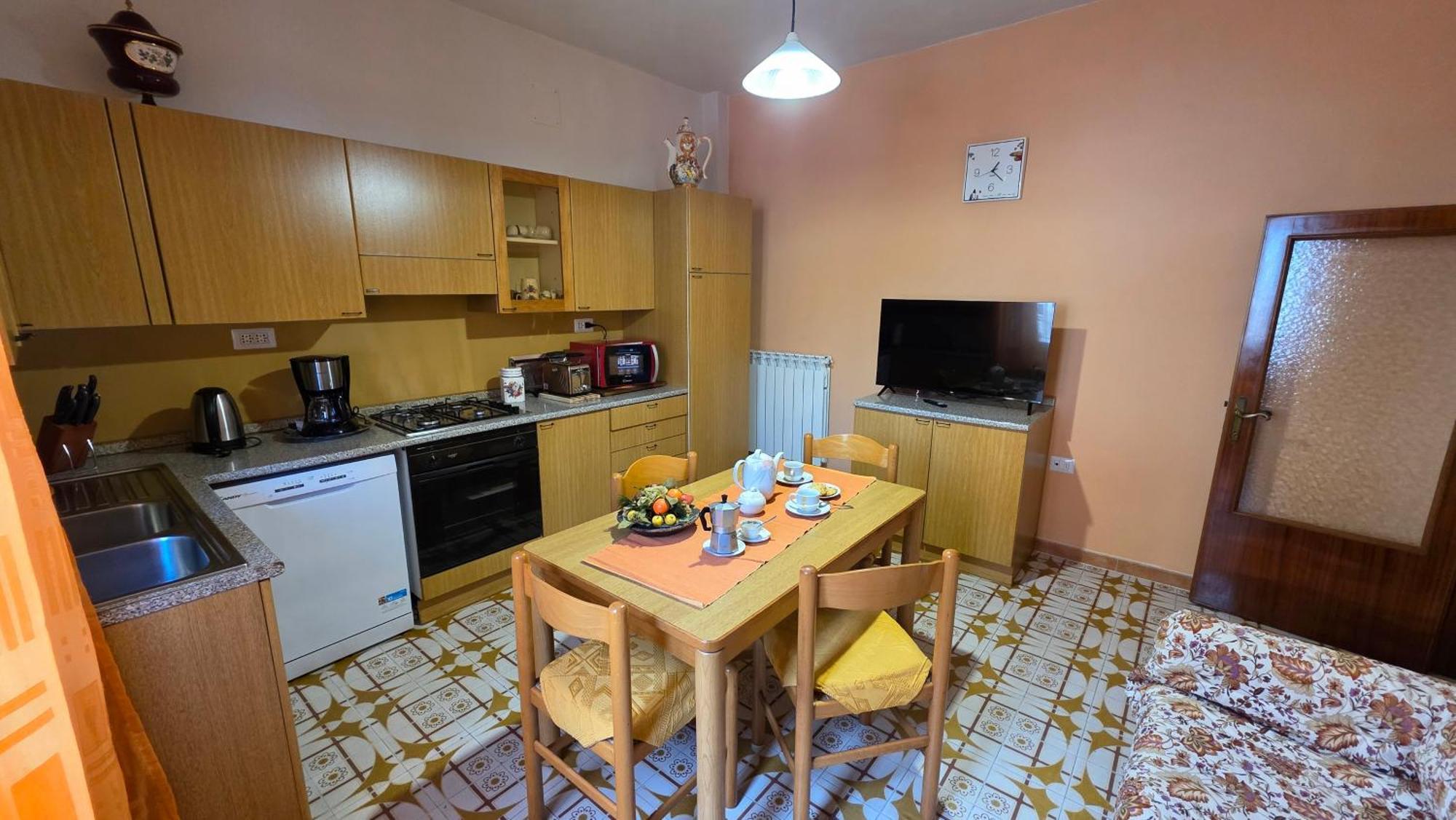 MontefollonicoA Casa Di Gabri别墅 外观 照片